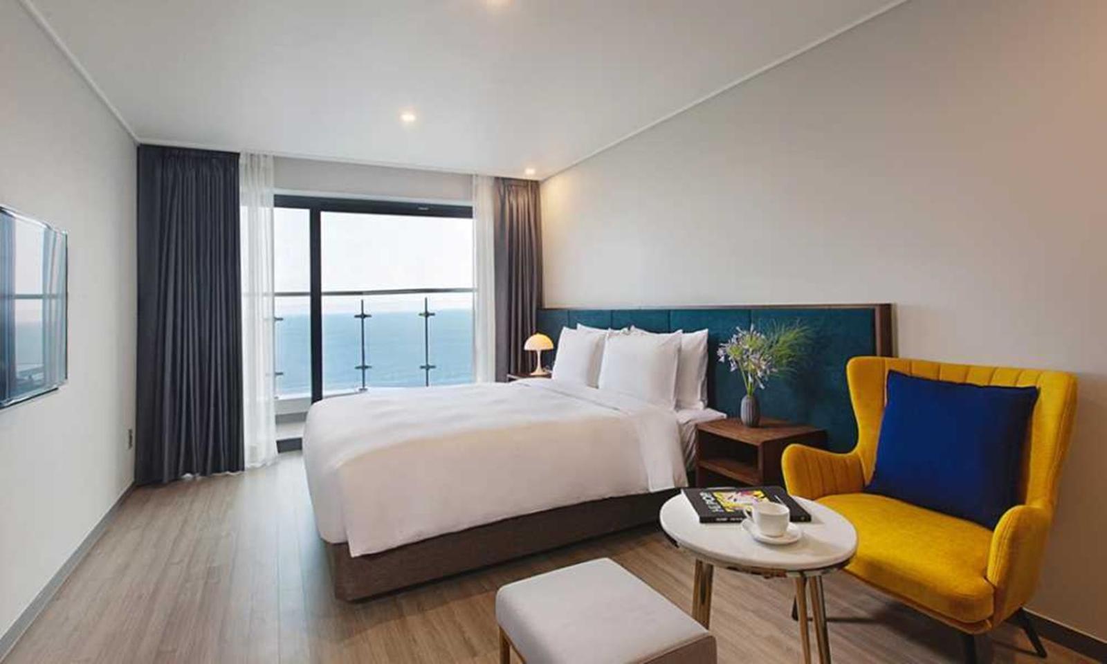 Busan Yeongmu Parade Hotel Haeundae Beach Exterior photo