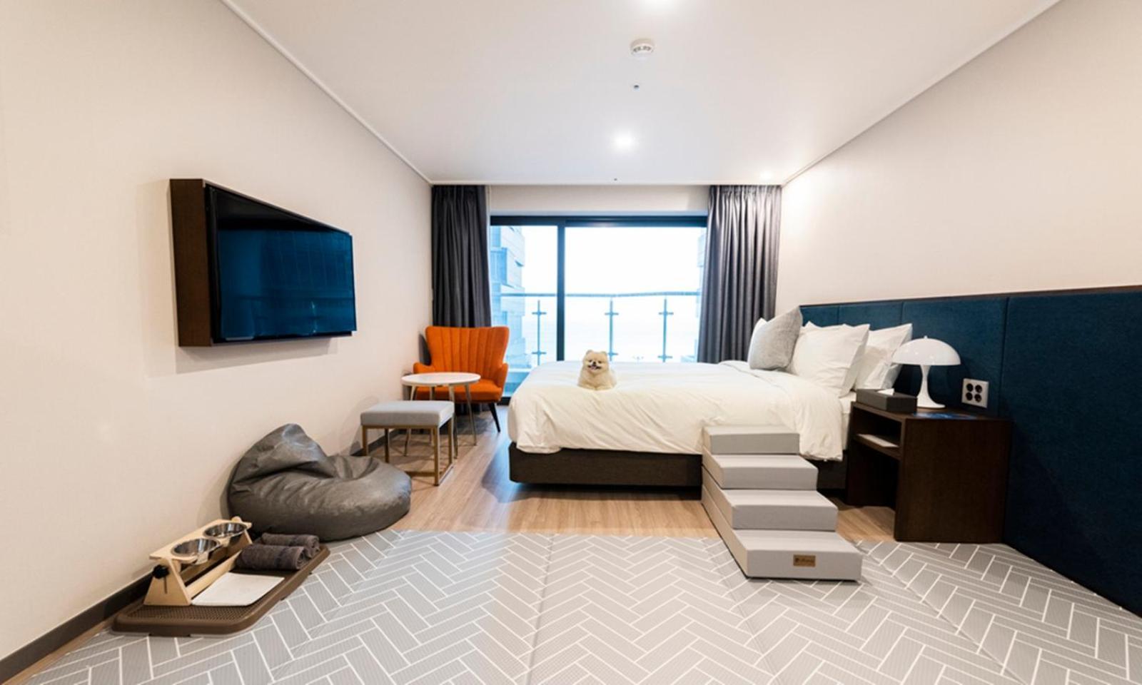 Busan Yeongmu Parade Hotel Haeundae Beach Exterior photo
