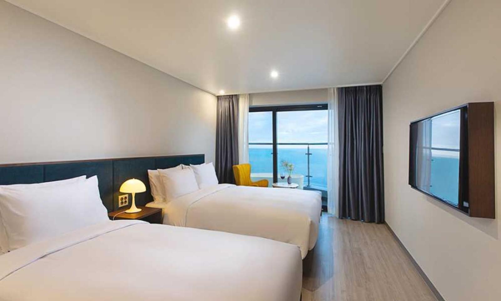 Busan Yeongmu Parade Hotel Haeundae Beach Exterior photo